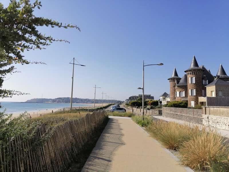 Le Petit Logis De Barneville Plage Wc Exterieur Екстер'єр фото